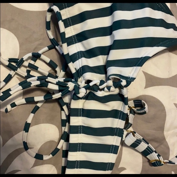 Pacsun bikini - Picture 3 of 3